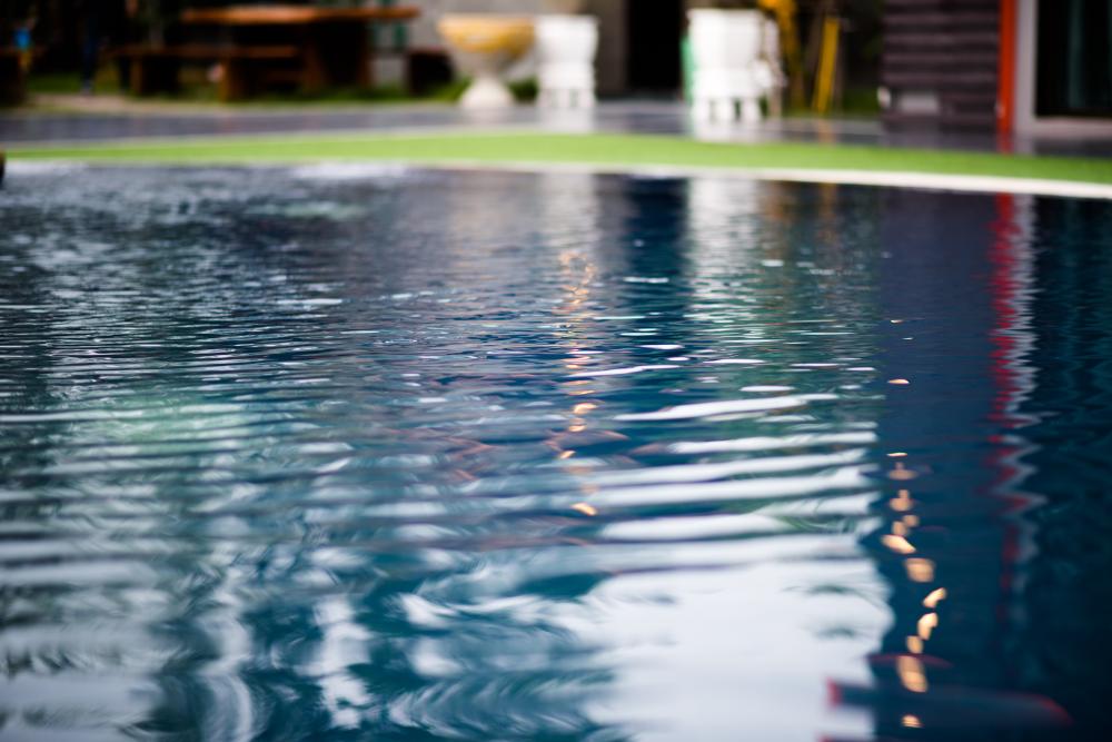 What Makes Custom Pool Builders Stand Out?