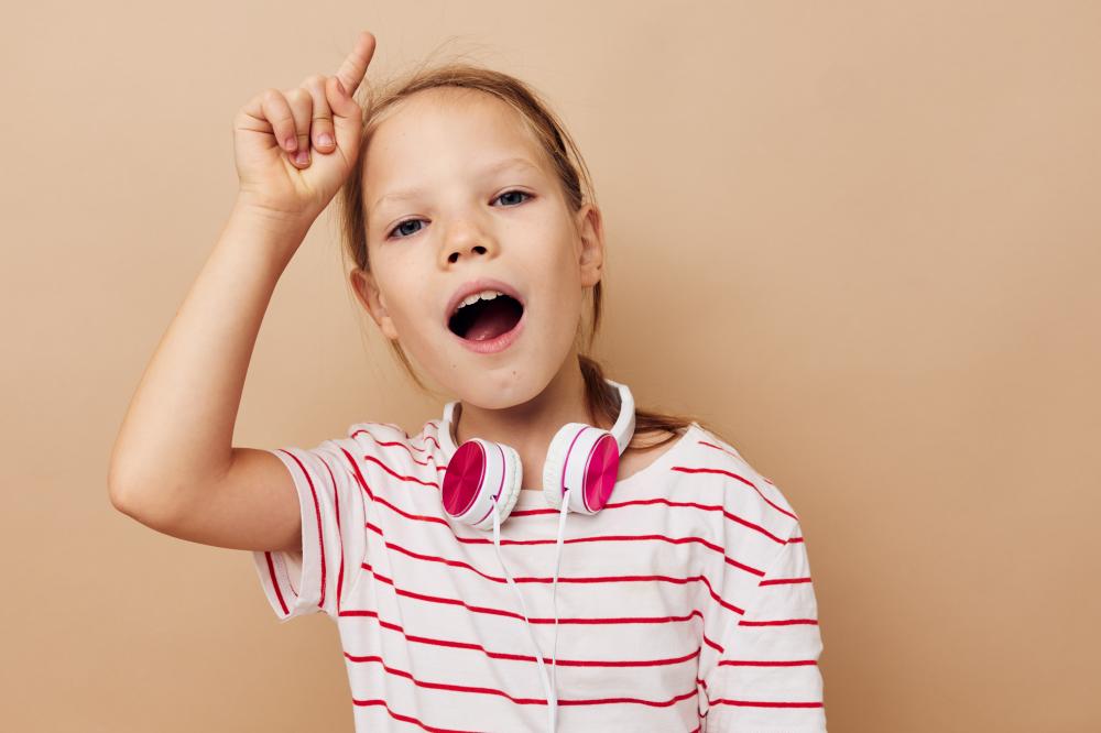 Benefits of Singing Lessons for Children