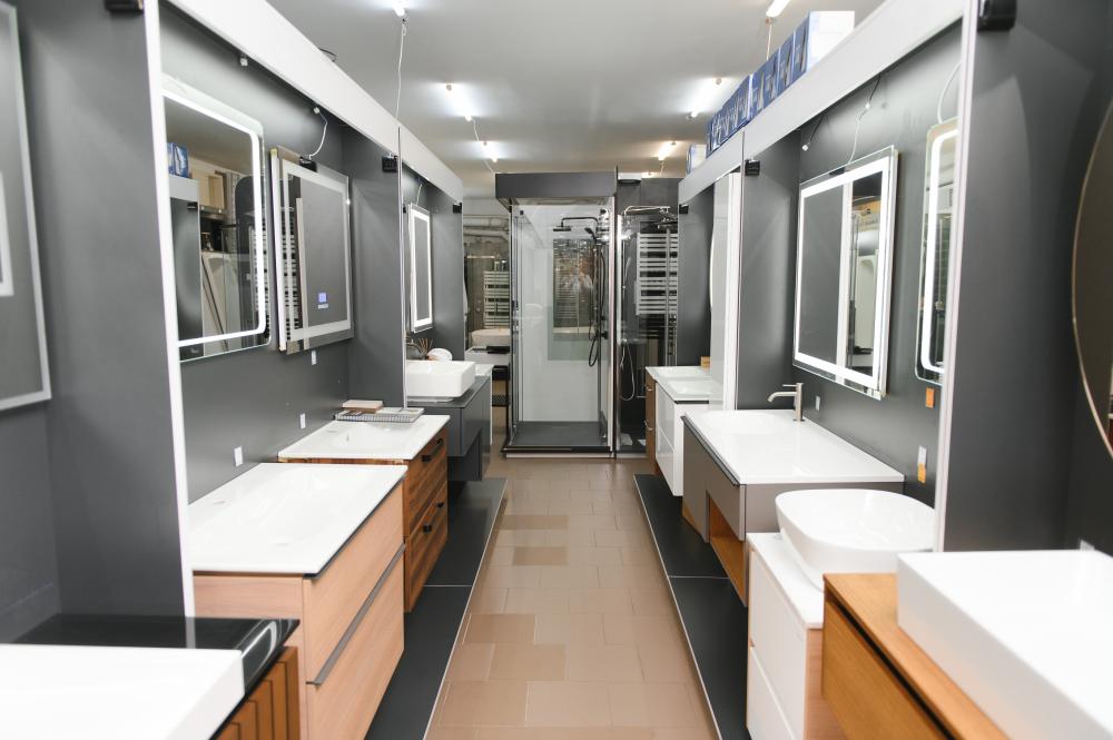 Why Opt for Luxury Mobile Restroom Trailers?