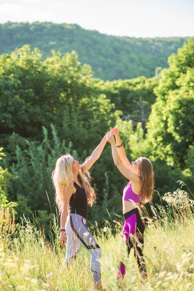 Yoga in Nature Emphasizing Mind-Body Wellness in Tenafly Gyms