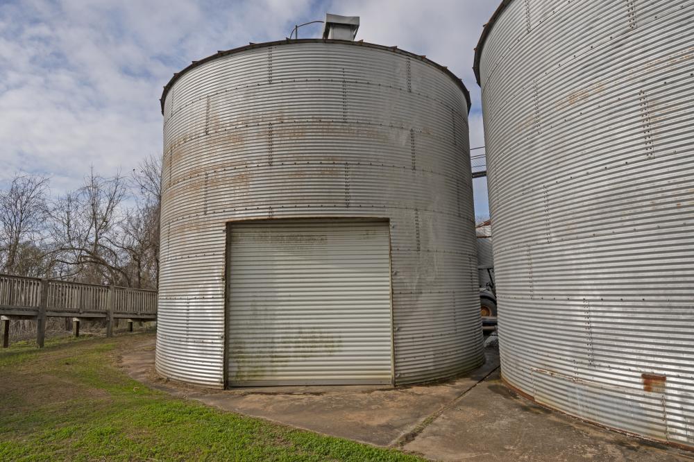 Why Farm Equipment Storage is Important
