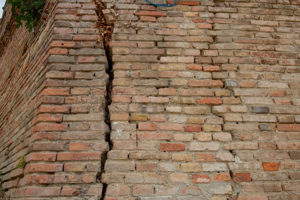 Considerations Before Hiring a Foundation Repair Company