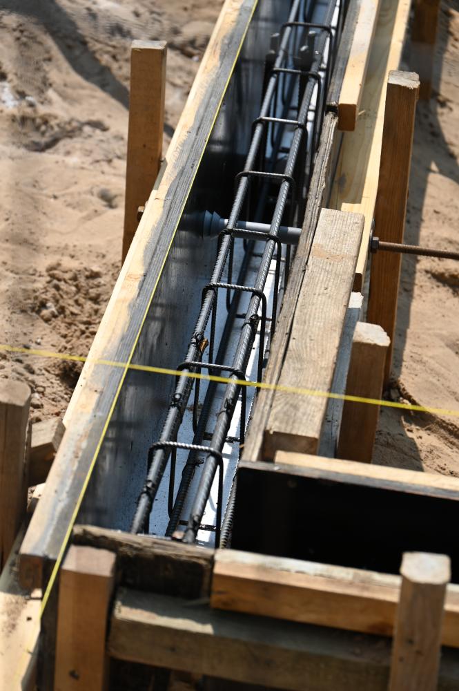 What Are Common Concerns with Pool Construction Magnolia TX?