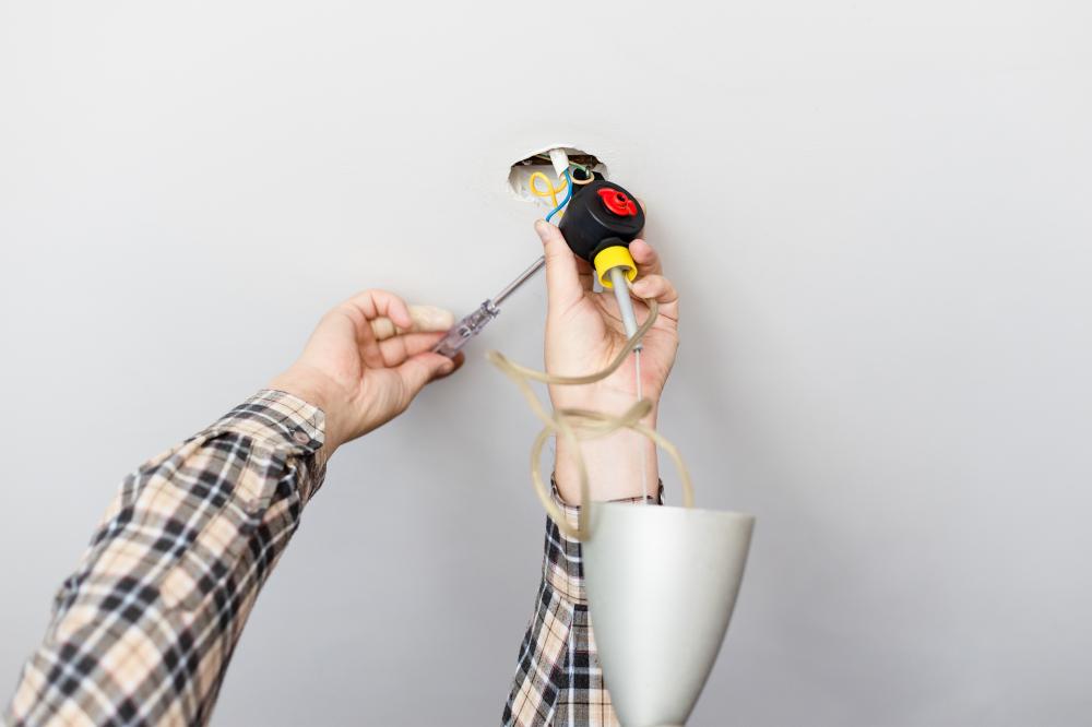 The Importance of Experience in Electrician Emergency Chicago IL