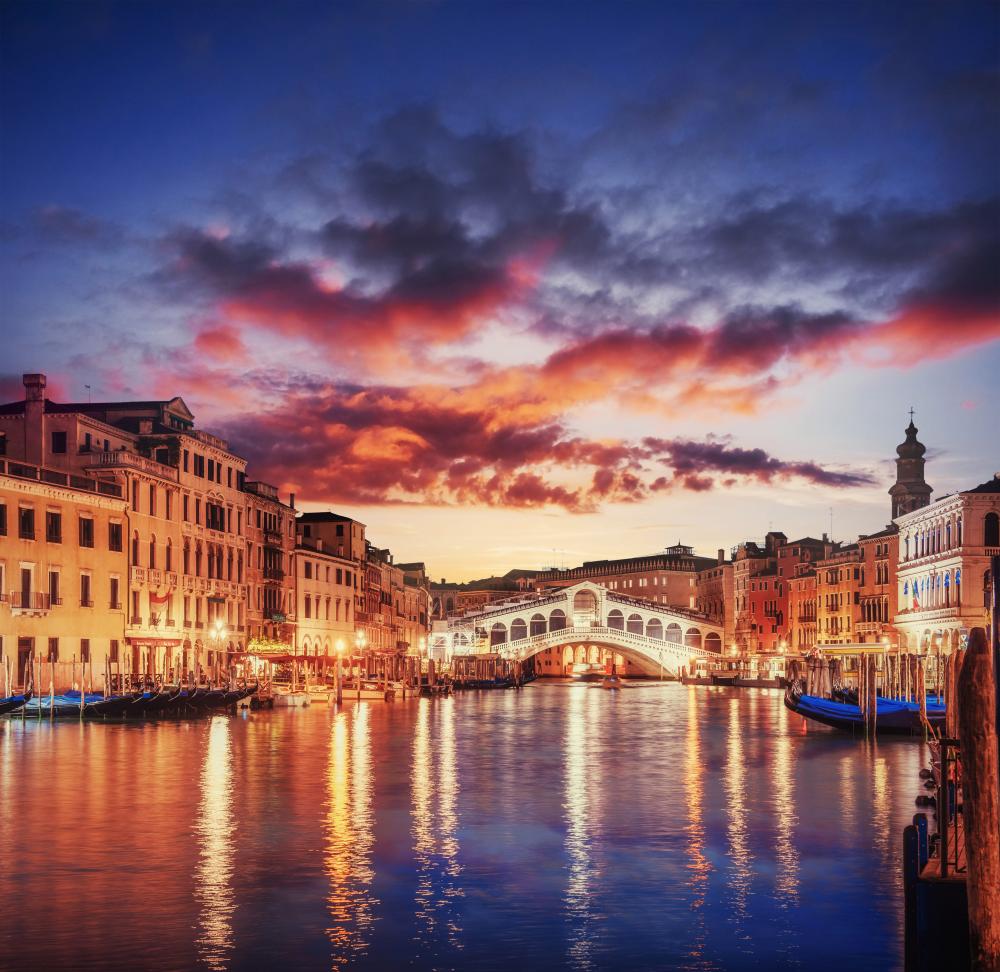 Common Services Offered by Electrical Companies Venice