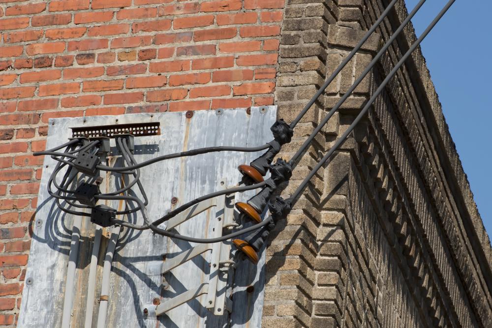Why Choose Professional Electricians in Tyler?