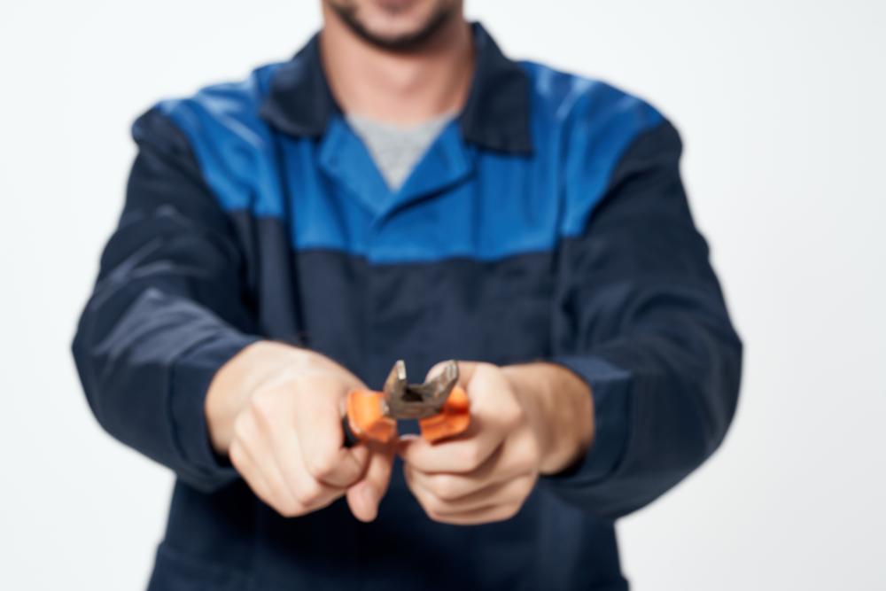 Why Is It Important to Hire a Professional Electrician?
