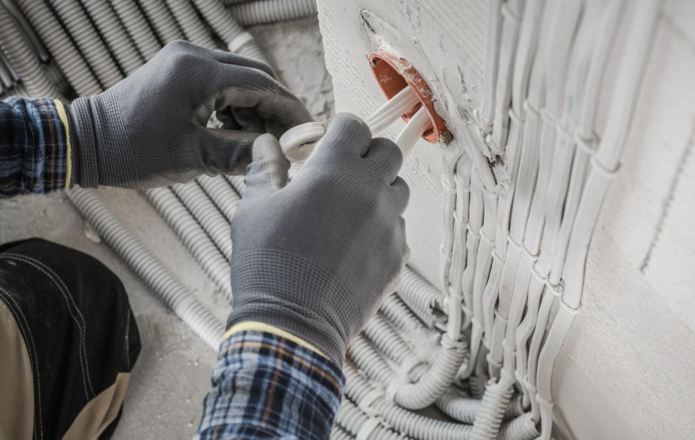 Qualities of a Reliable Electrician