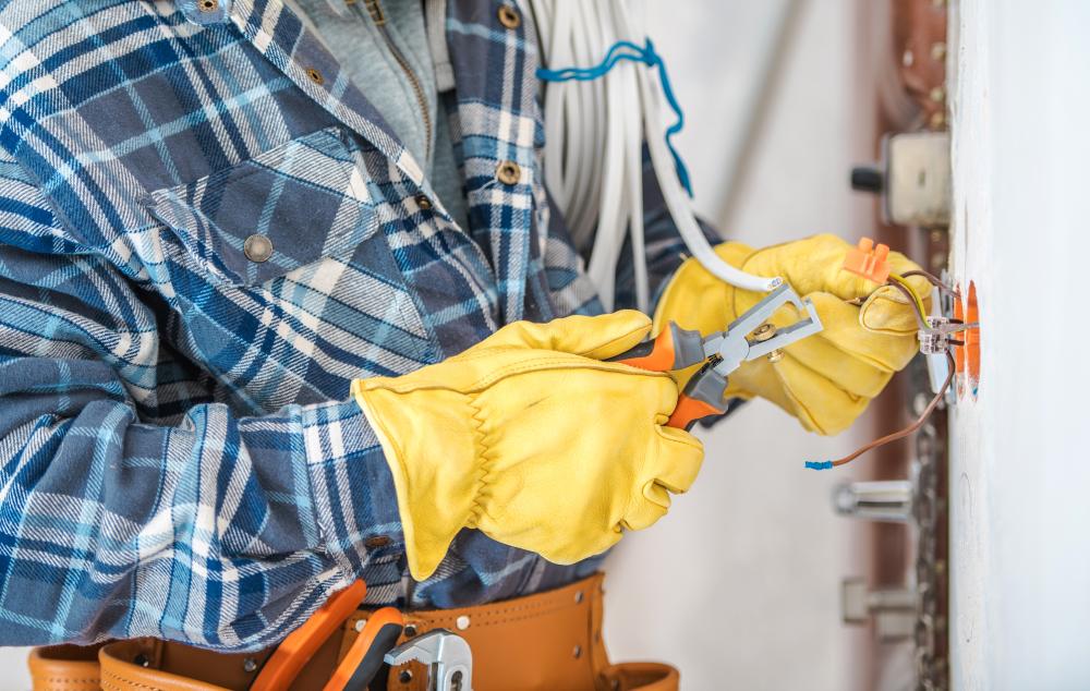 What Qualifies as a Electrician Emergency Medford OR Emergency?