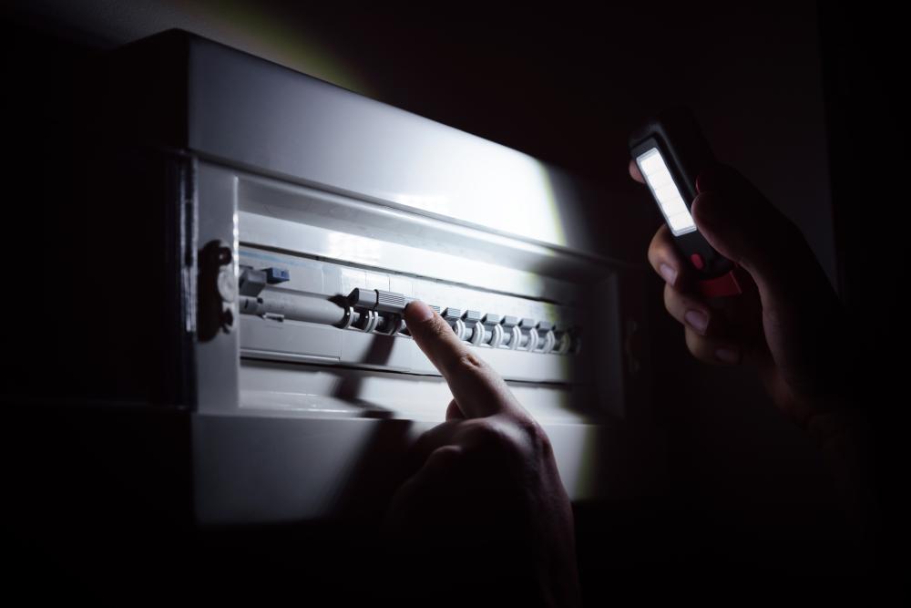 Selecting the Best Emergency Electrician Texas City TX