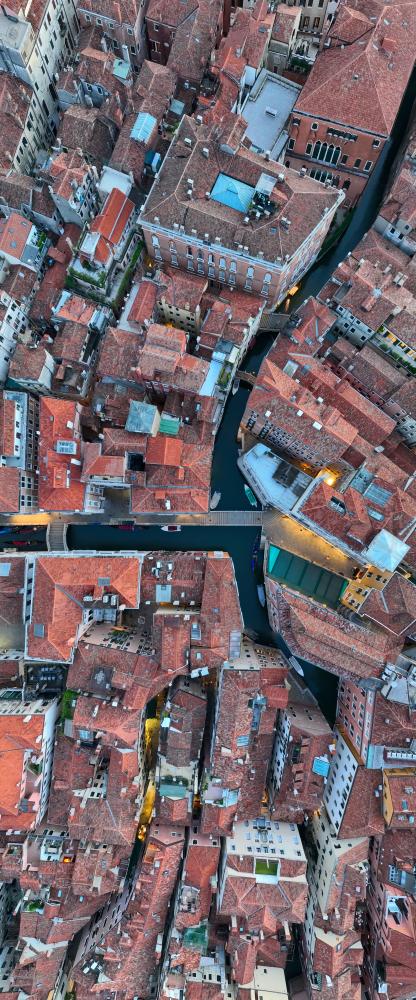 What Makes the Best Electrician Venice?