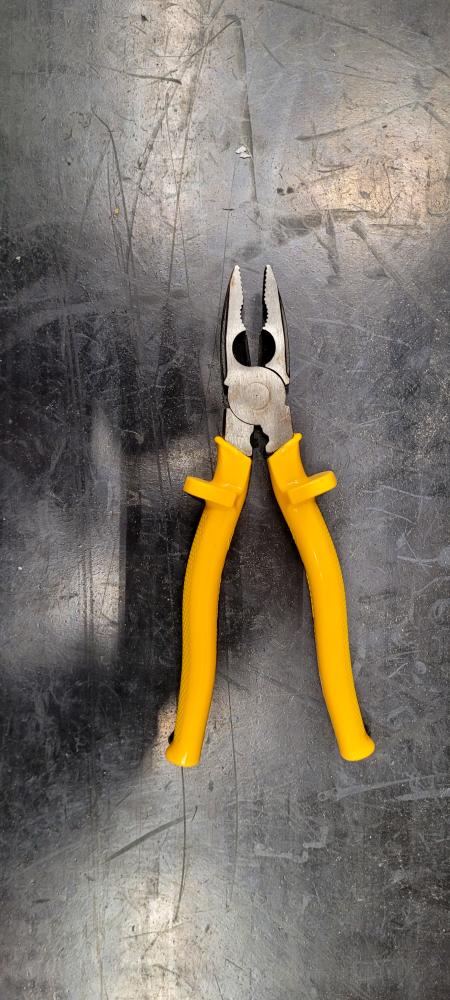How to Find the Right Electrician