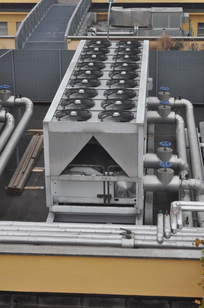 Choosing the Right Commercial HVAC Partner