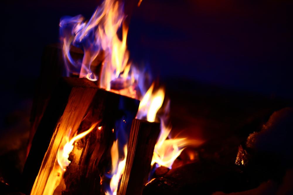 How Are Campfire Logs Maine Made?