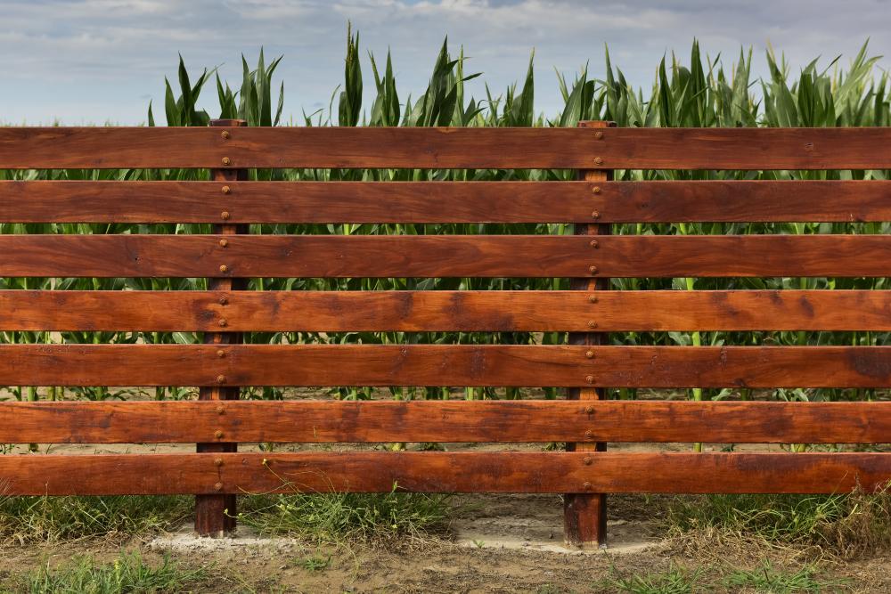 Choosing the Right Material for Your Fence