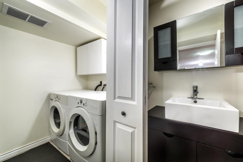 Quality and Efficiency in Service