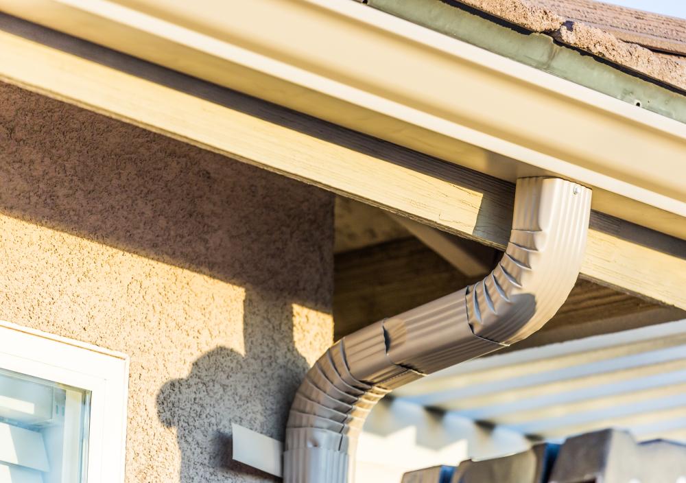 What Qualifies as a Gutter Services Clermont FL Emergency?