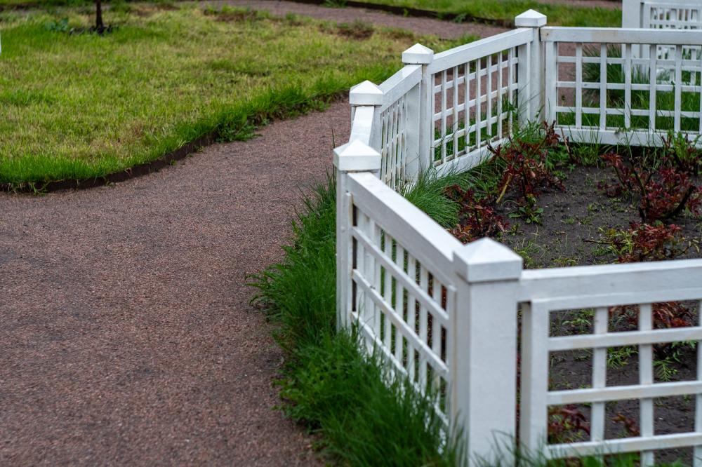The Unique Process of Plastic Fence Installation
