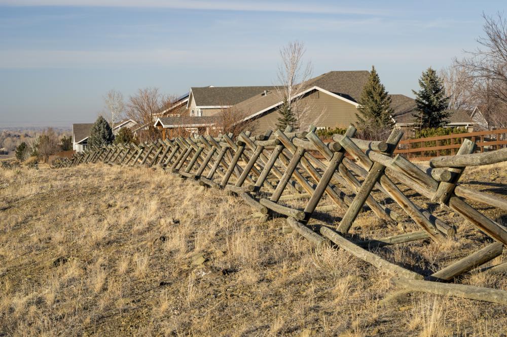 What Are the Best Residential Fencing Options?