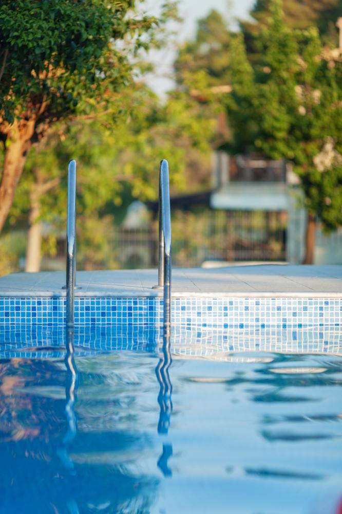 What Sets Bliss Pools Apart?