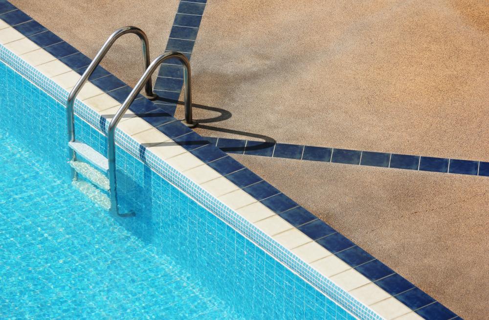 What Does Pool Resurfacing Entail?