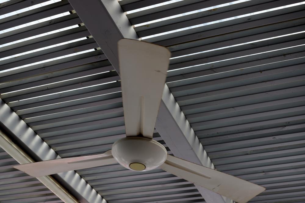 Benefits of Ceiling Fans in Beverly Hills Homes