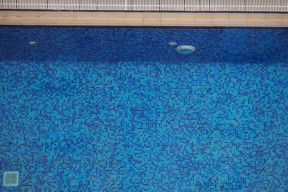 Why Choose Pool Renovation Dr Phillips FL?