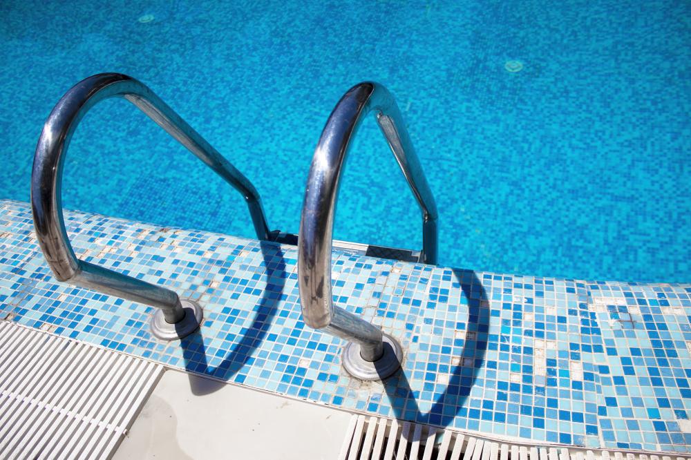 Benefits of Refinishing Your Pool