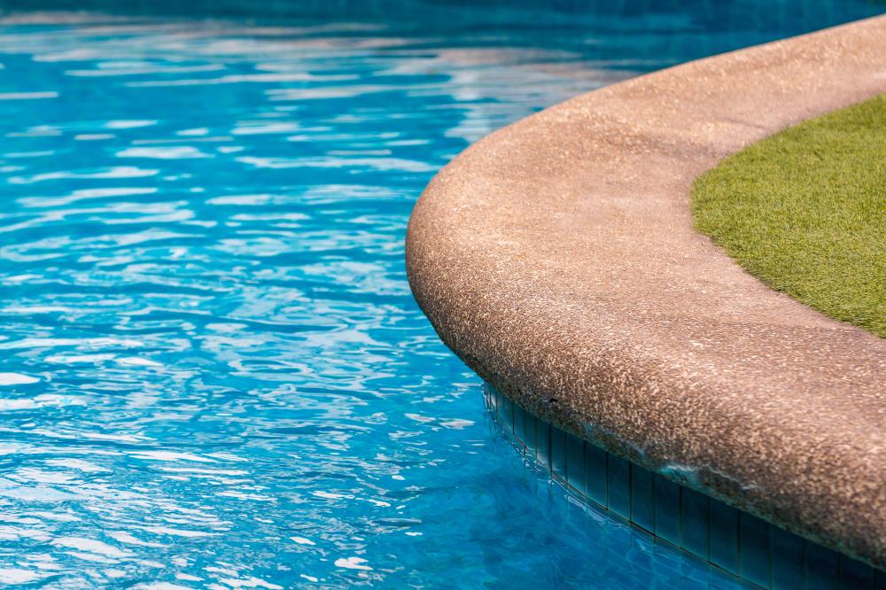 Why Choose Concrete Pool Builders Mount Dora FL?