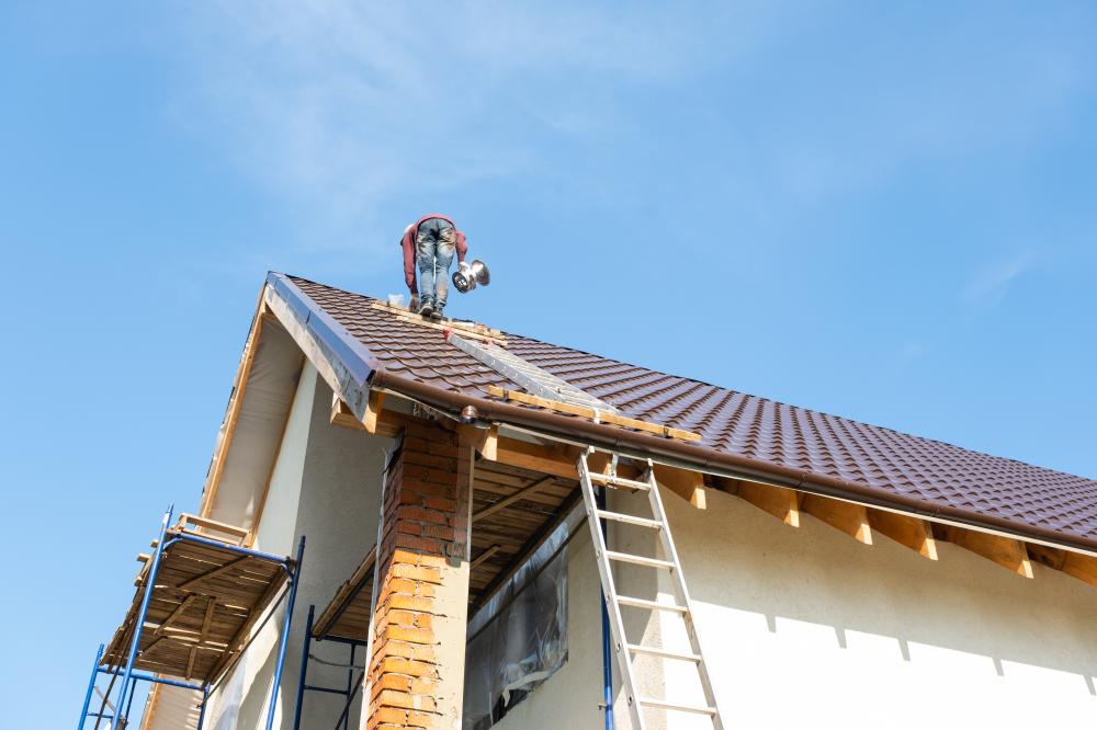 Steps for Effective Roof Repairs in Houston, TX