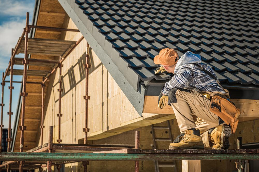 Expert roofing contractors completing a renovation in San Antonio