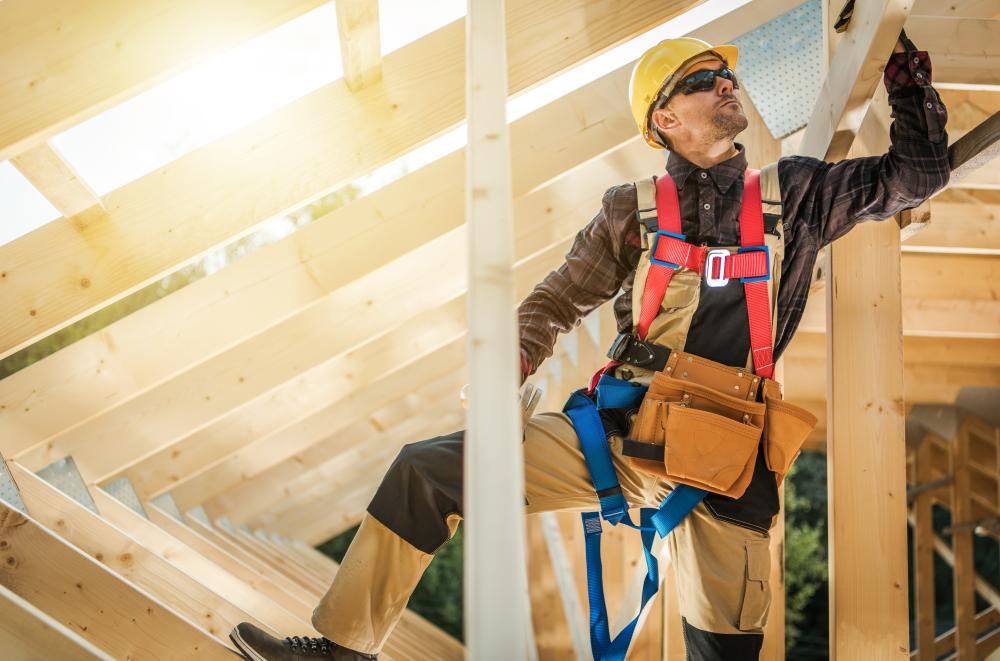 Common Challenges Faced by Roof Contractors