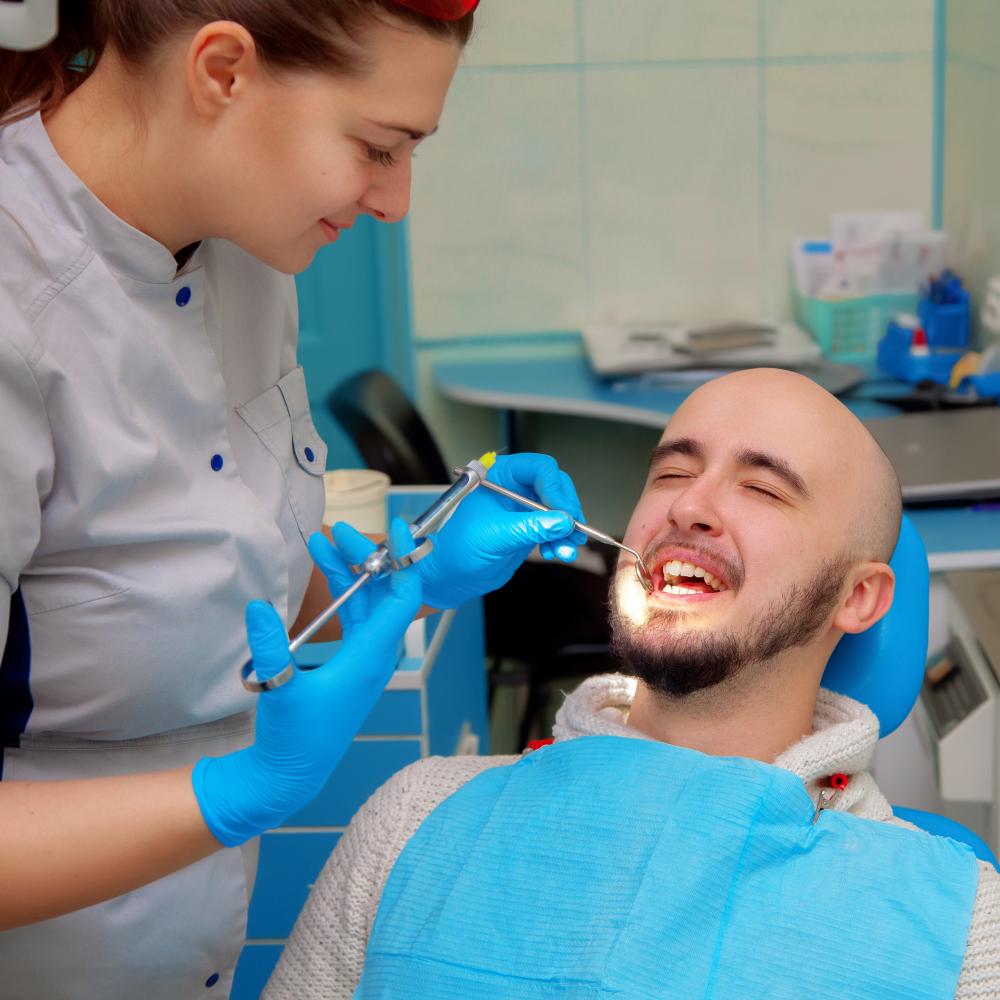 Patient receiving emergency dental care in Milwaukee