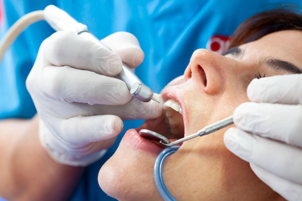 1-800-DENTIST reputable emergency dental services