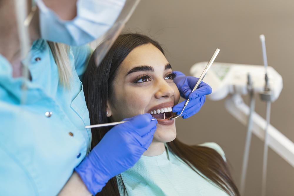 Modern dental clinic room in Phoenix with advanced equipment