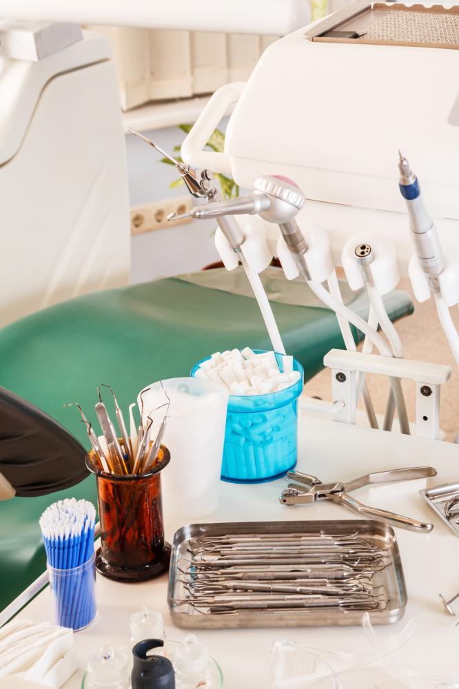 Patient experience with dental care and implants