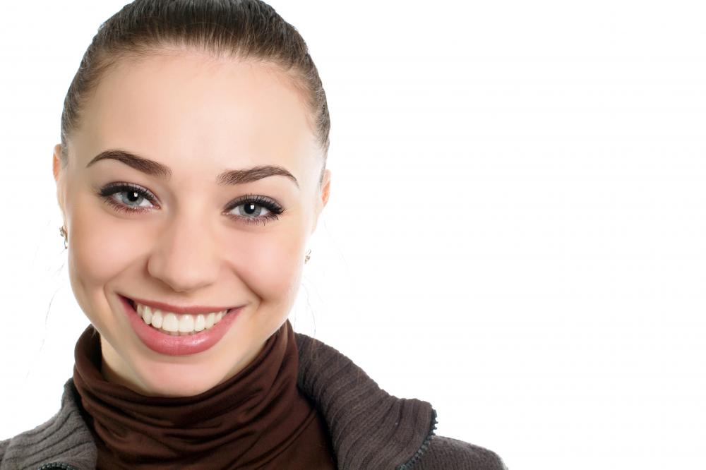 Advanced teeth whitening services provided by Emergency Dentist in Chicago