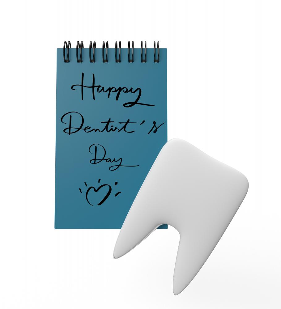 Personalized Dental Care Notepad with Happy Dentist Symbol for Chicago Patients