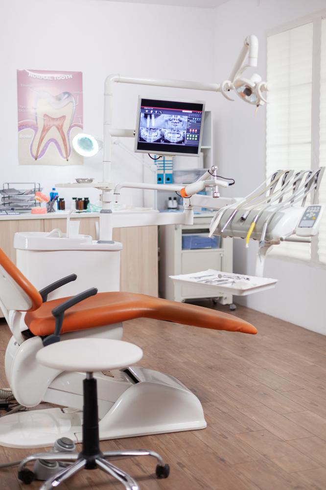 What Qualifies as a WhiteRock Dentist Emergency?