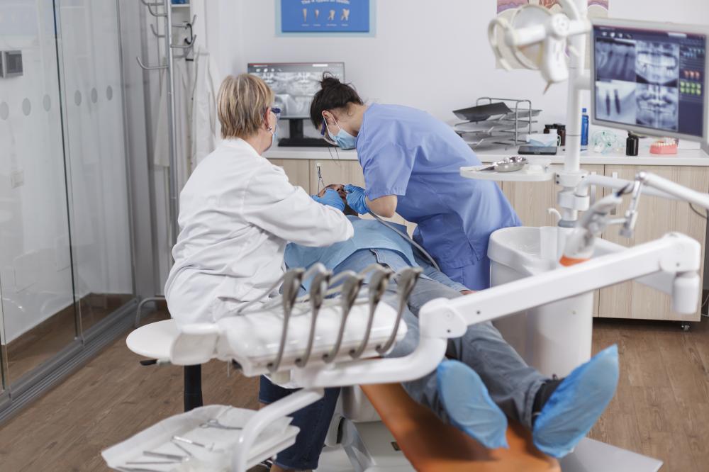Comprehensive Services for Emergency Dental Needs