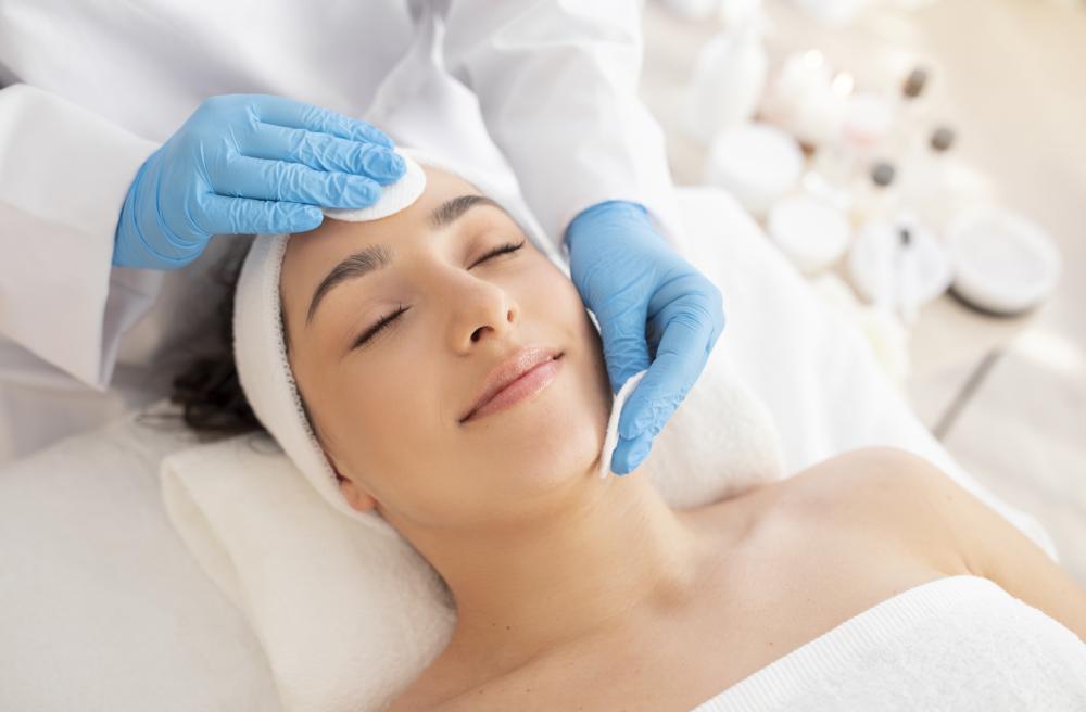 What Qualifies as a Tampa Dermatology Emergency?