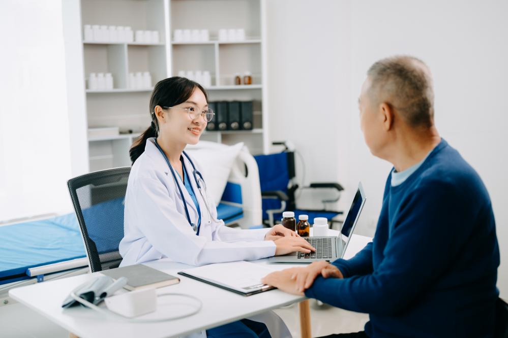 Calgary pharmacist consulting patient on medication management