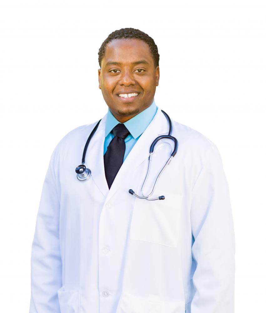 Healthcare professional offering post-travel care