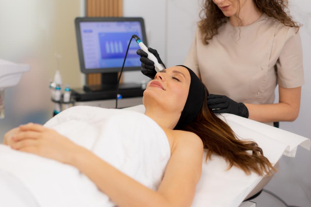 Benefits of Morpheus8 RF Microneedling