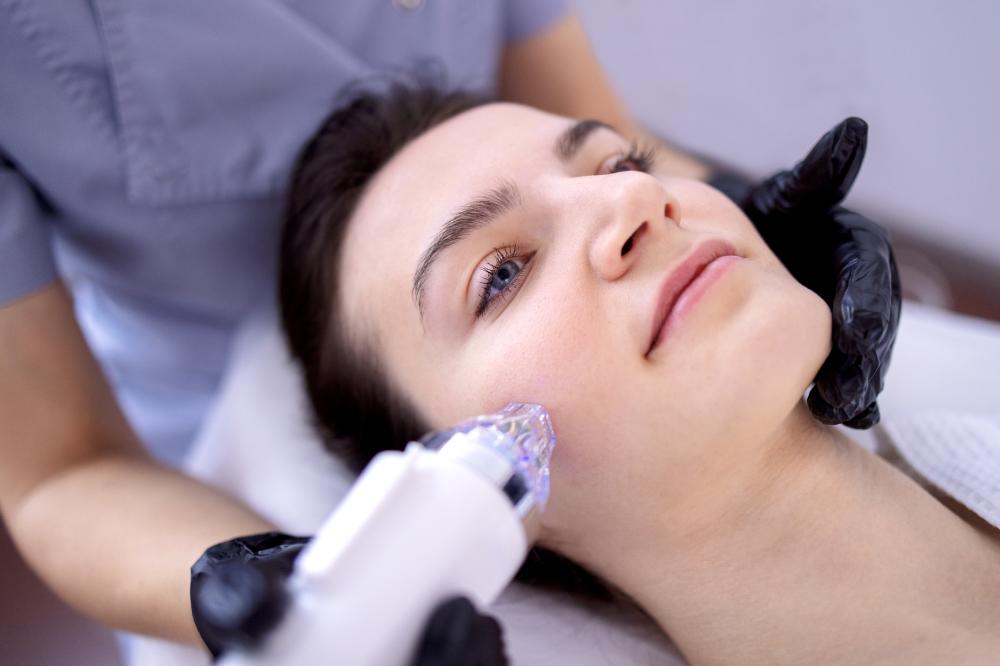 Who Should Try RF Microneedling?