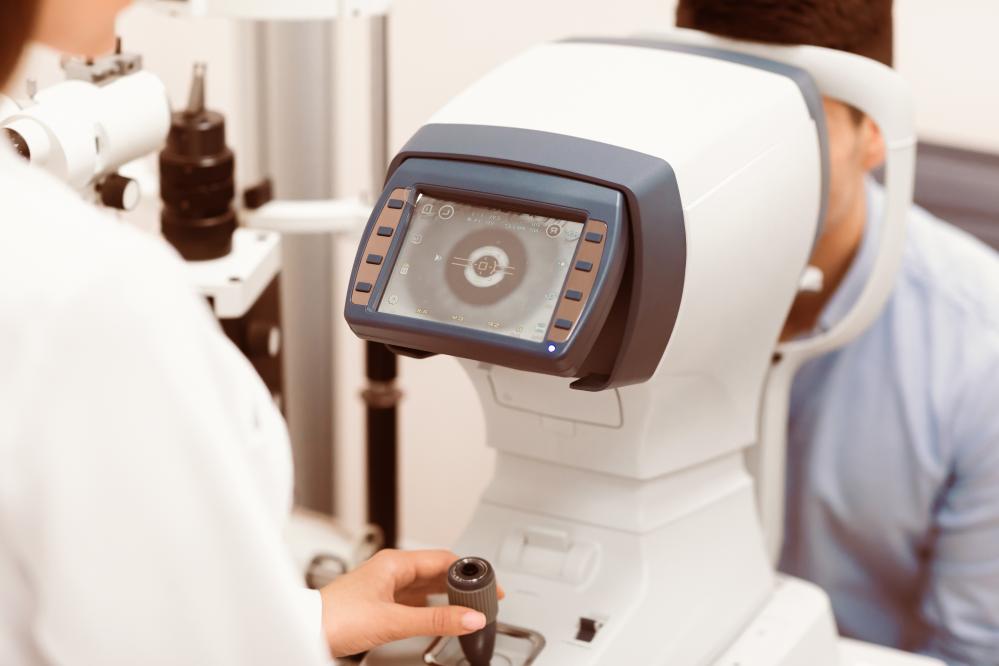 Why Choose Fordham Road for Eye Care?