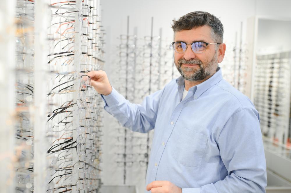 How to Navigate Optical Services in the Bronx?