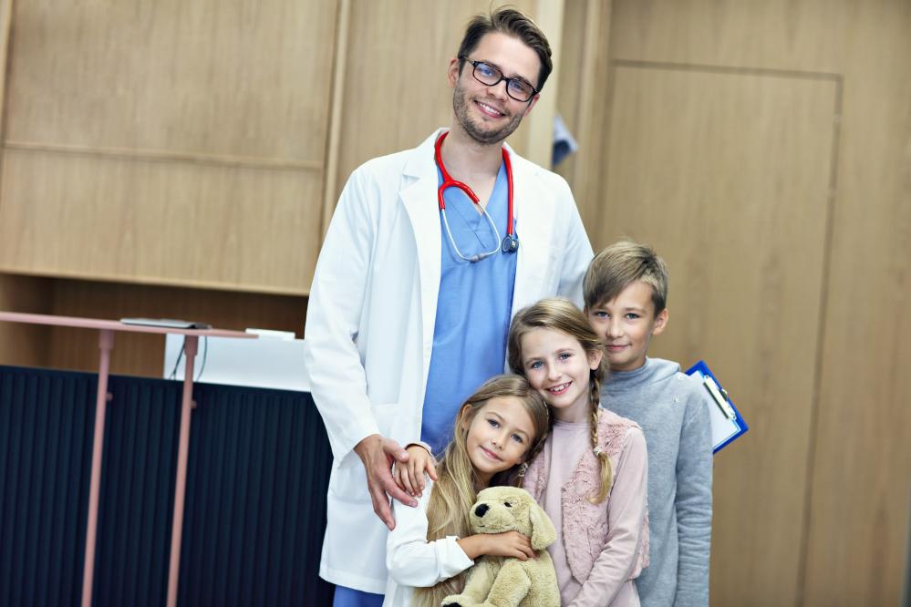 Compassionate pediatric surgical team at Thousand Oaks Surgical Center