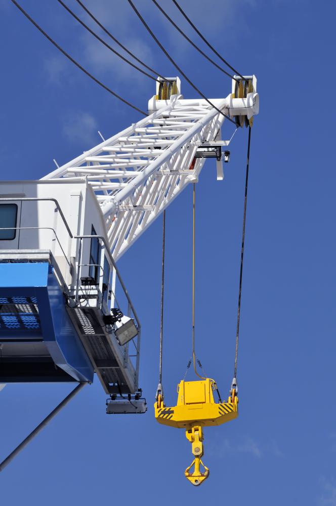 Personal Experiences in Training Operator Crane