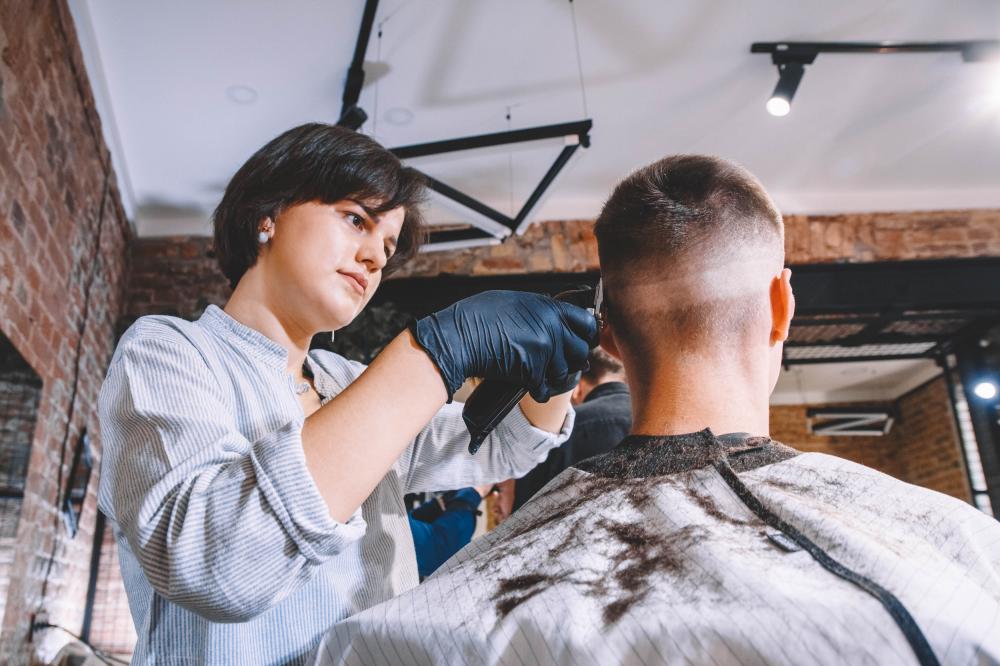 Navigating Barber School Programs